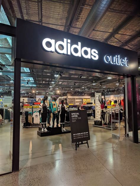 adidas clearance outlet near me.